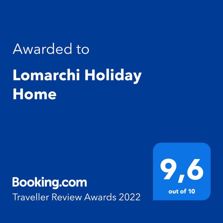 Lomarchi Holiday Home Карини Екстериор снимка